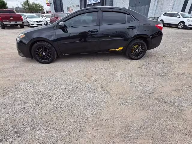 2014 Toyota COROLLA - 5YFBURHE2EP161822 - Image #3